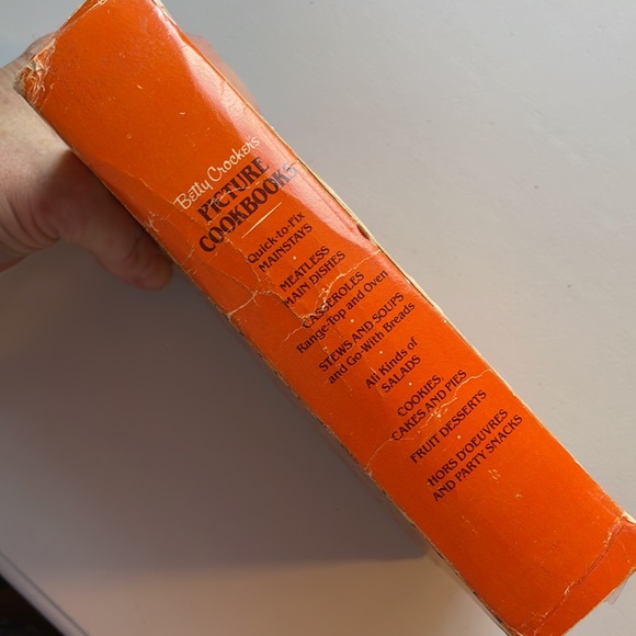 🎁NOT ELIGIBLE FOR BUNDLE DEAL/Vintage Betty Crocker’s Picture Cookbooks 1982 - Picture 4 of 16